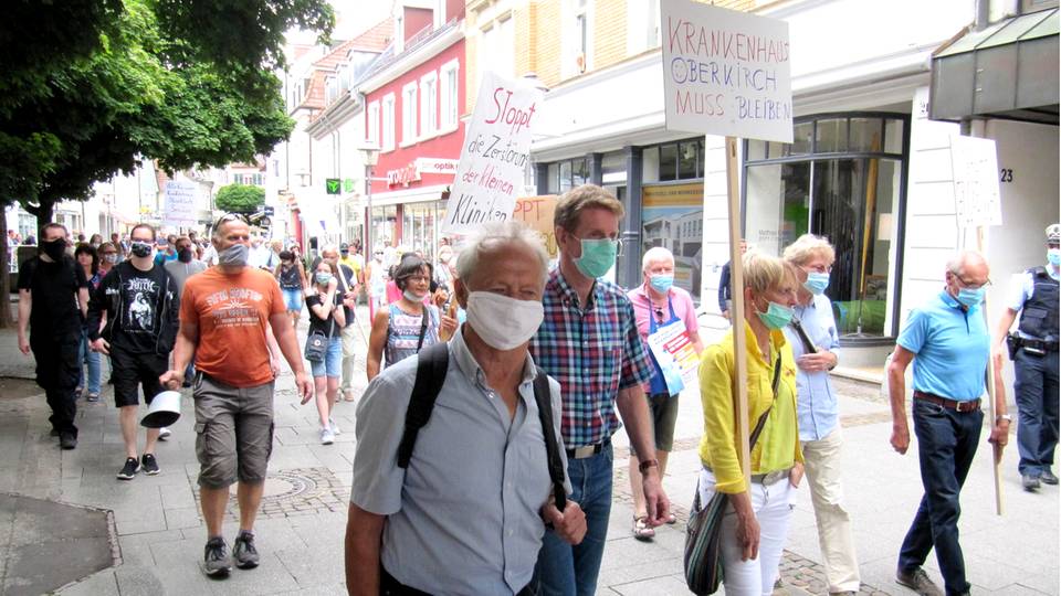 Demonstration gegen die Klinikschließung im Juni 2020